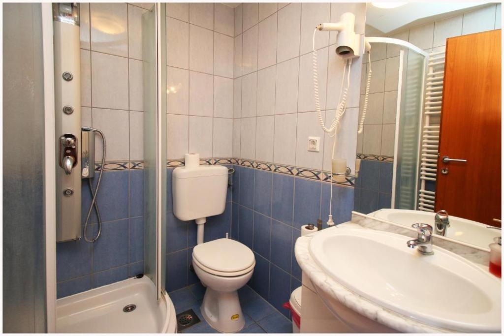 Guest House Lav Primošten Εξωτερικό φωτογραφία